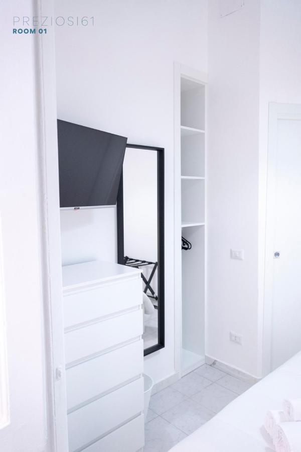 Preziosi 61 Apartment Naples Luaran gambar